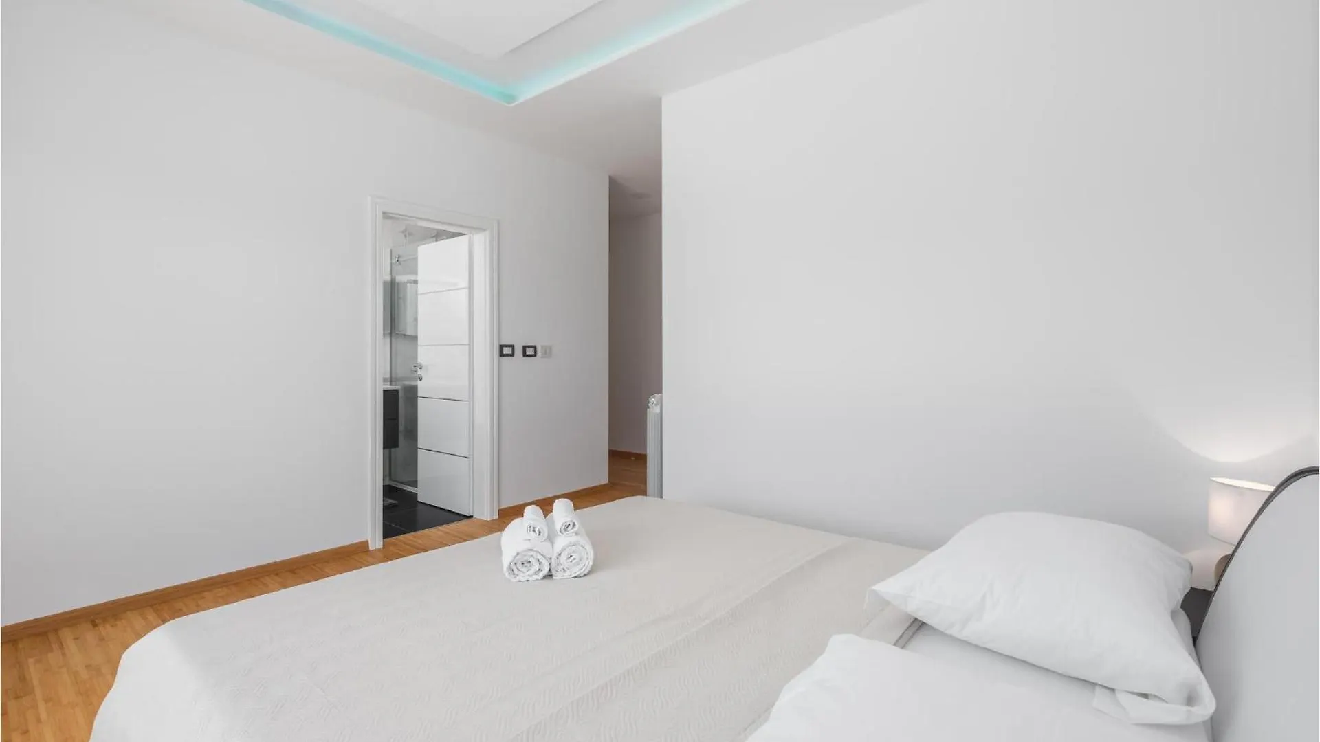 Gorgeous Home In Porec With Outdoor Swimming Pool