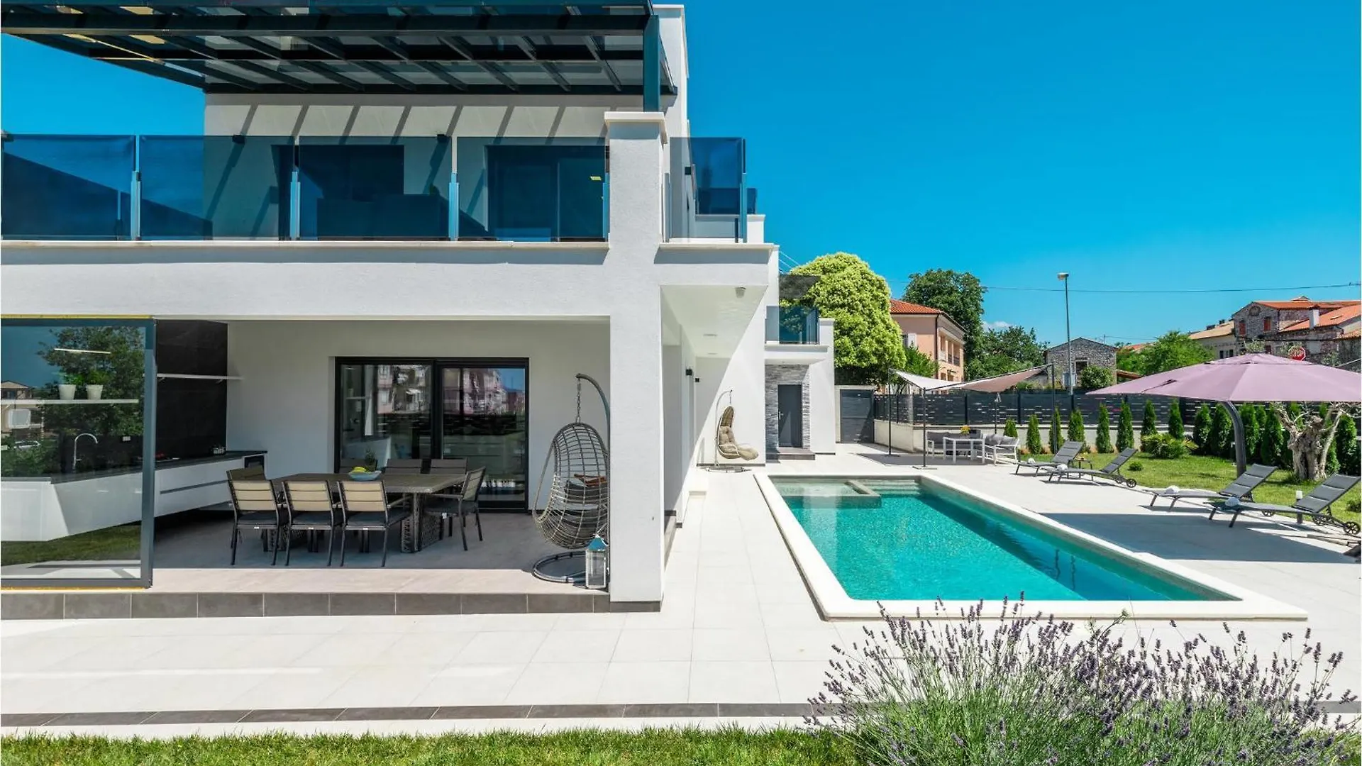 Gorgeous Home In Porec With Outdoor Swimming Pool 0*,  קרואטיה