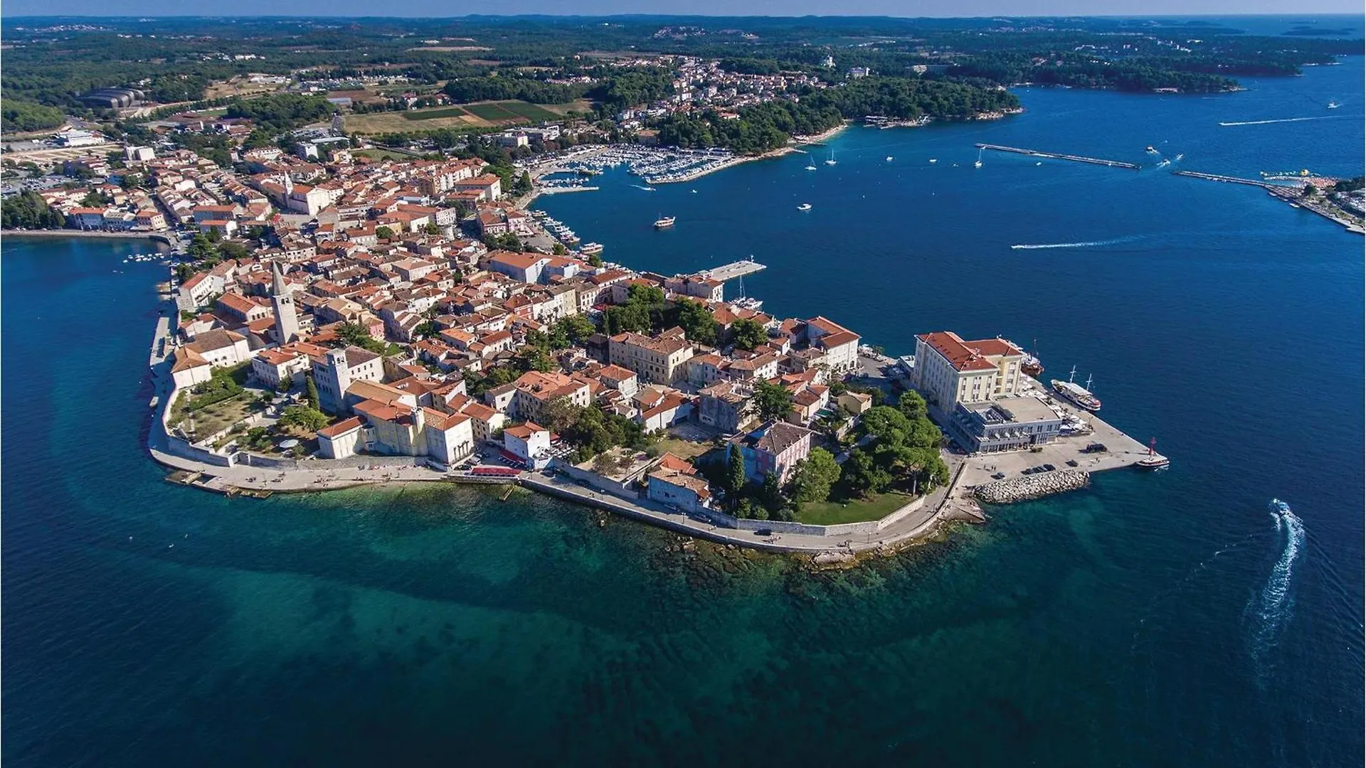 Gorgeous Home In Porec With Outdoor Swimming Pool קרואטיה